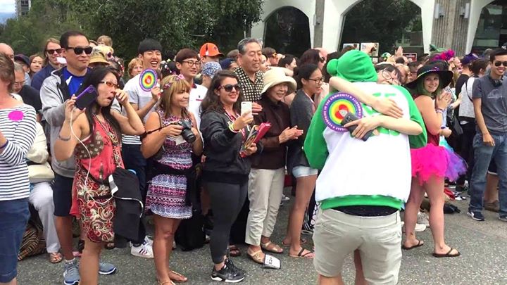 Parada Del Sol Parade Hugs (Scottsdale, AZ)